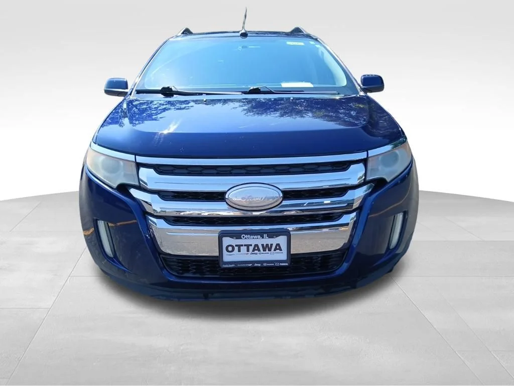 Used 2011 Blue Ford SEL image 2