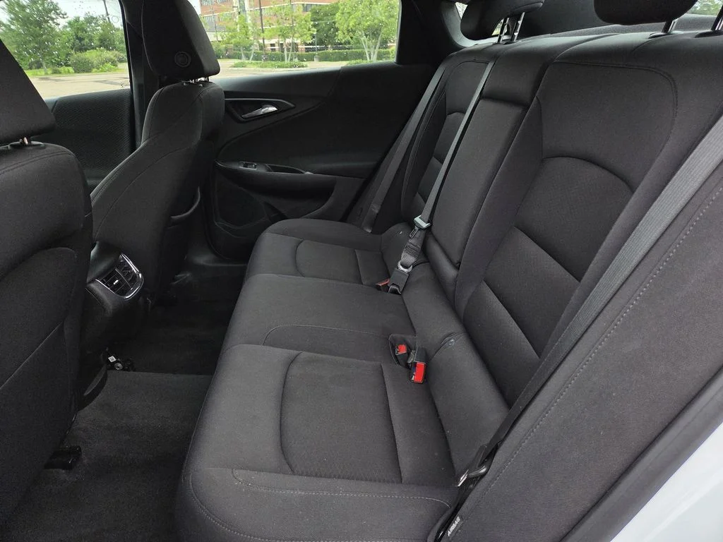 Used 2023 White Chevrolet LT image 18