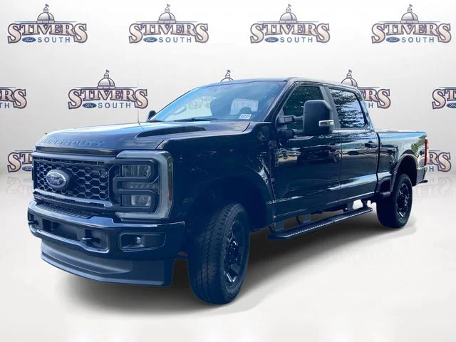 New 2026 Black Ford XL image 5