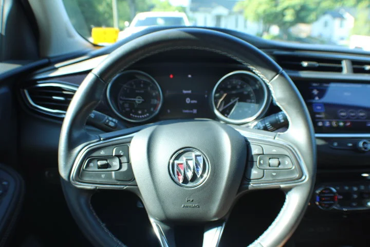 Used 2023 Summit White Buick Select image 8