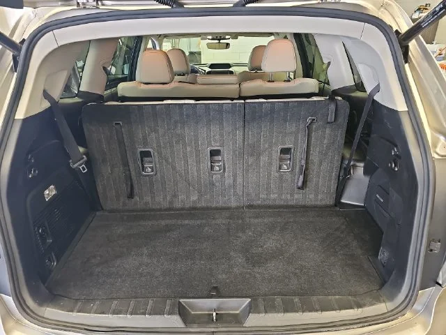 Used 2019 Gray Subaru Limited image 12