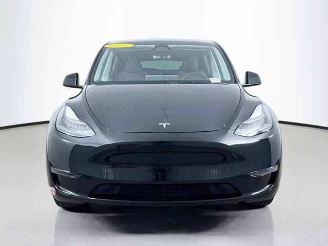 Used 2024 Tesla Model Y Long Range with VIN 7SAYGDEE0RA227455 for sale in Morton, IL