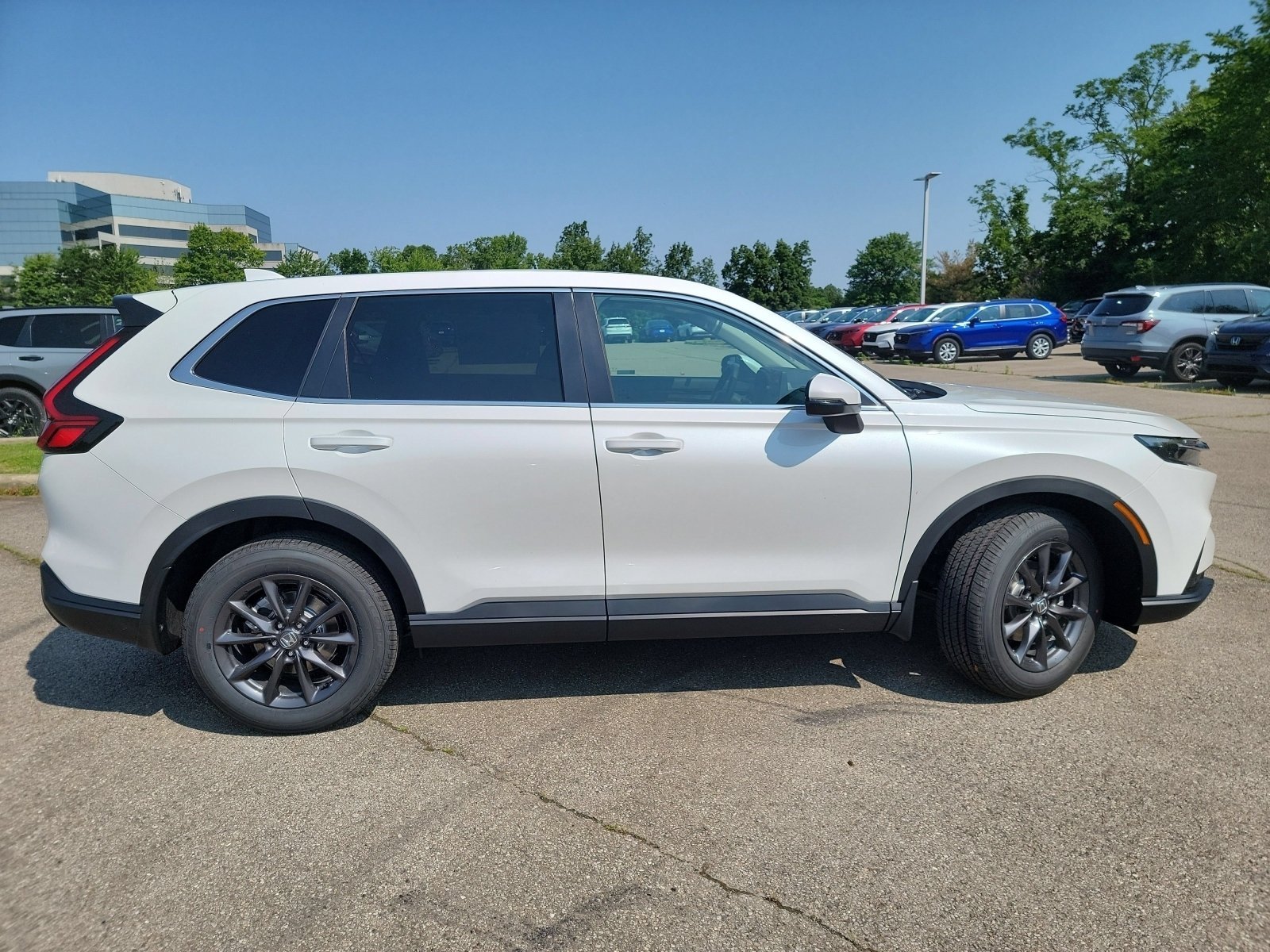 New 2026 Platinum White Pearl Honda EX-L image 29