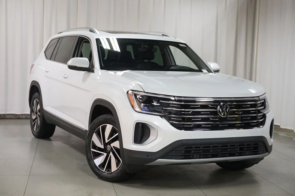 New 2026 Opal White Volkswagen 2.0T SEL image 2