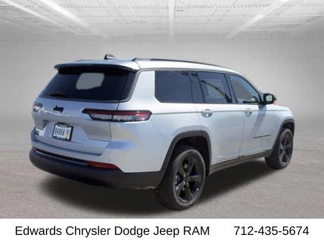 New 2026 Silver Zynith Jeep Limited image 9