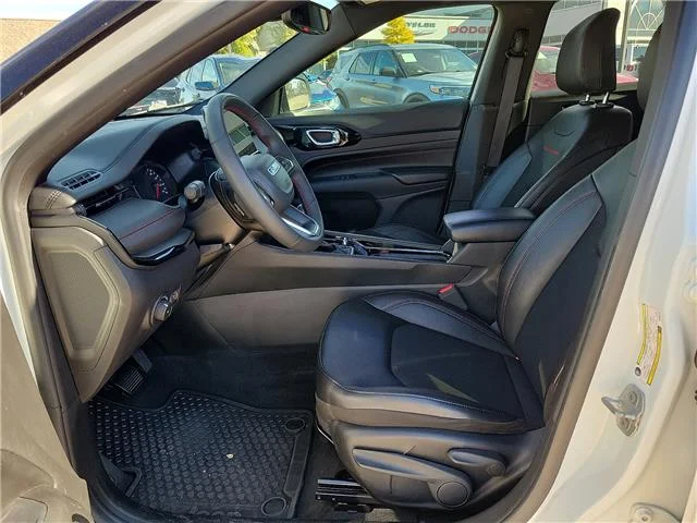 Used 2025 Bright White Clearcoat Jeep Trailhawk 4x4 image 11