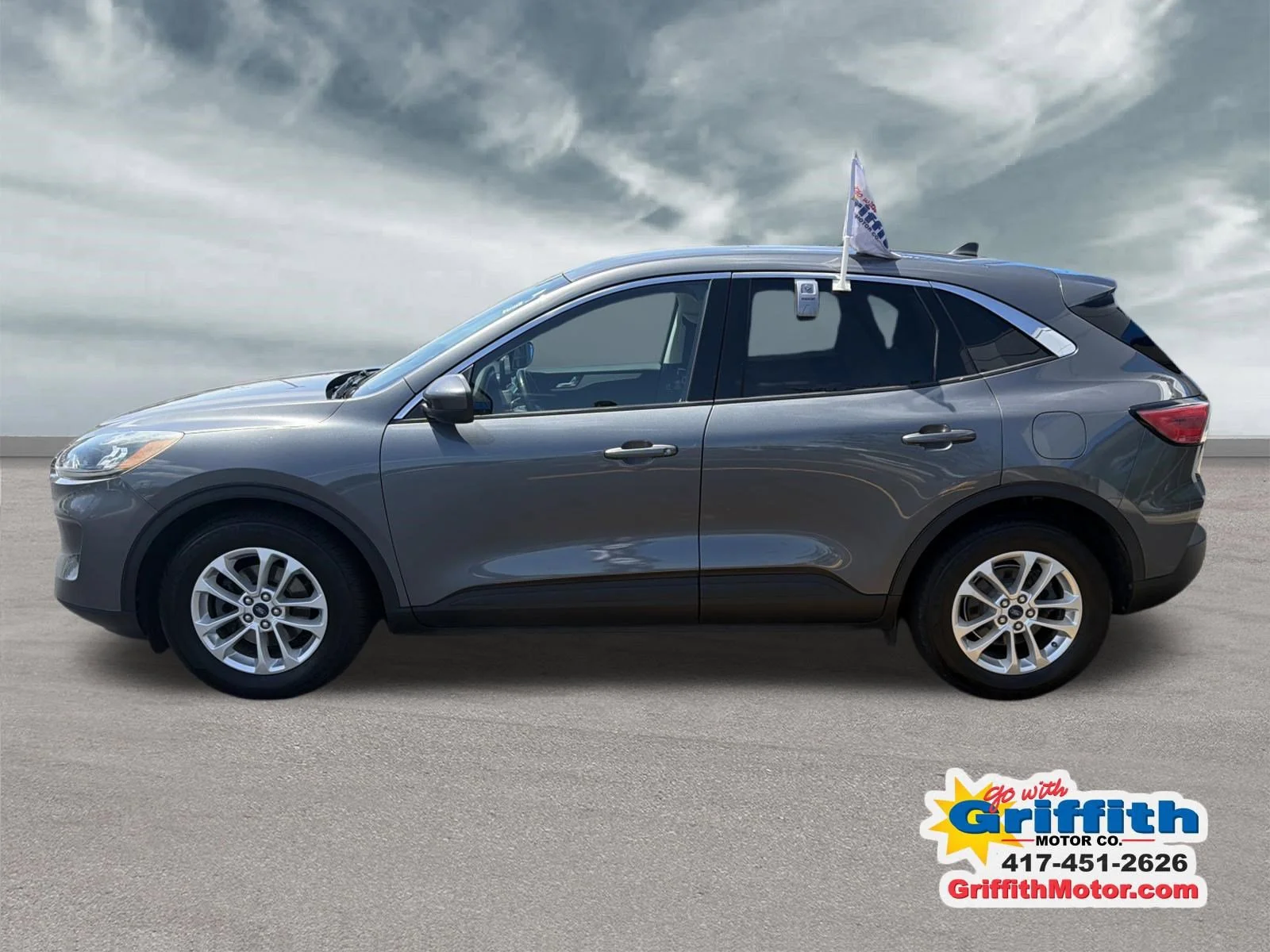 Used 2021 Ford Escape SE with VIN 1FMCU0G69MUA68531 for sale in Neosho, MO