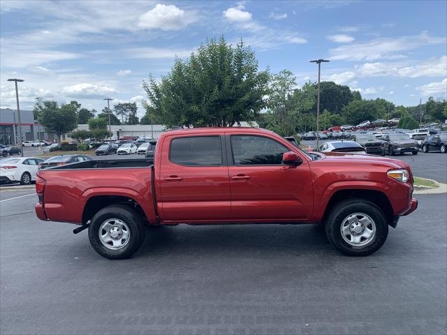 Certified Used 2023 BARCELONA RED MET. Toyota  image 4