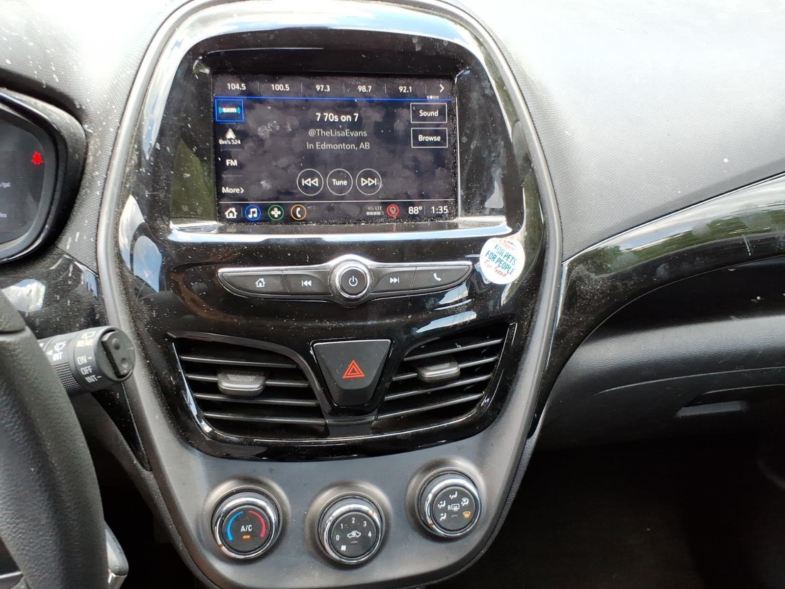 Used 2021 Summit White Chevrolet 1LT image 18