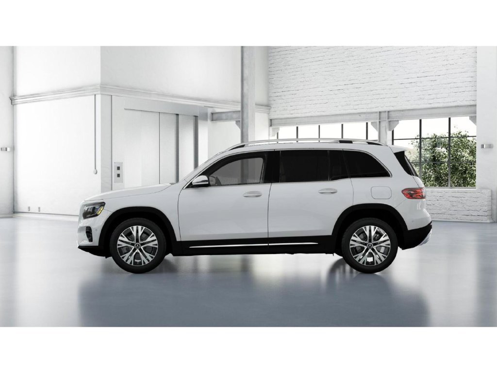New 2026 Polar White Mercedes-Benz GLB 250 image 34