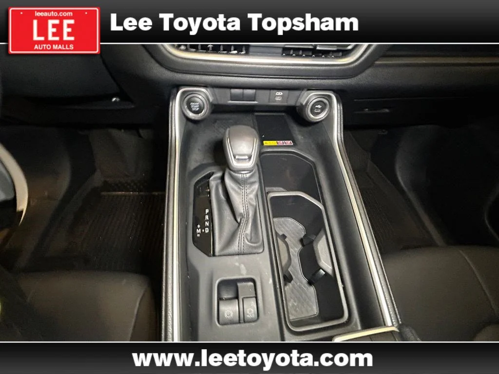 Used 2024 Pearl Toyota XLE image 11