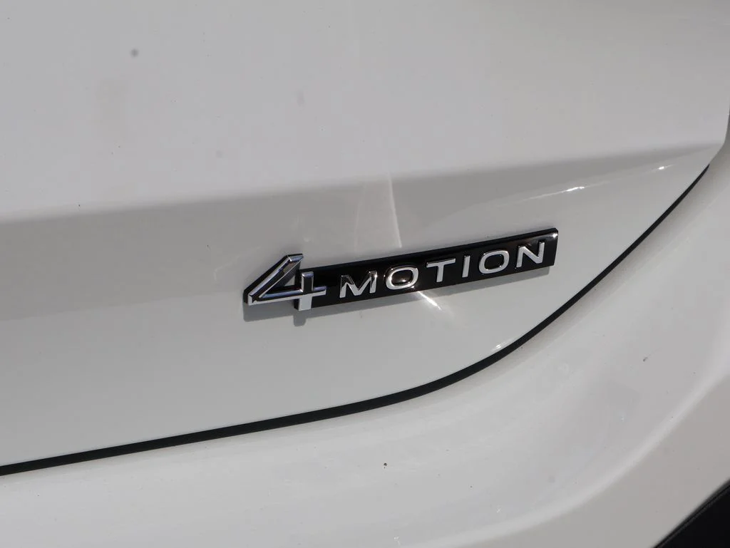 New 2026 White Volkswagen 2.0T SE image 36