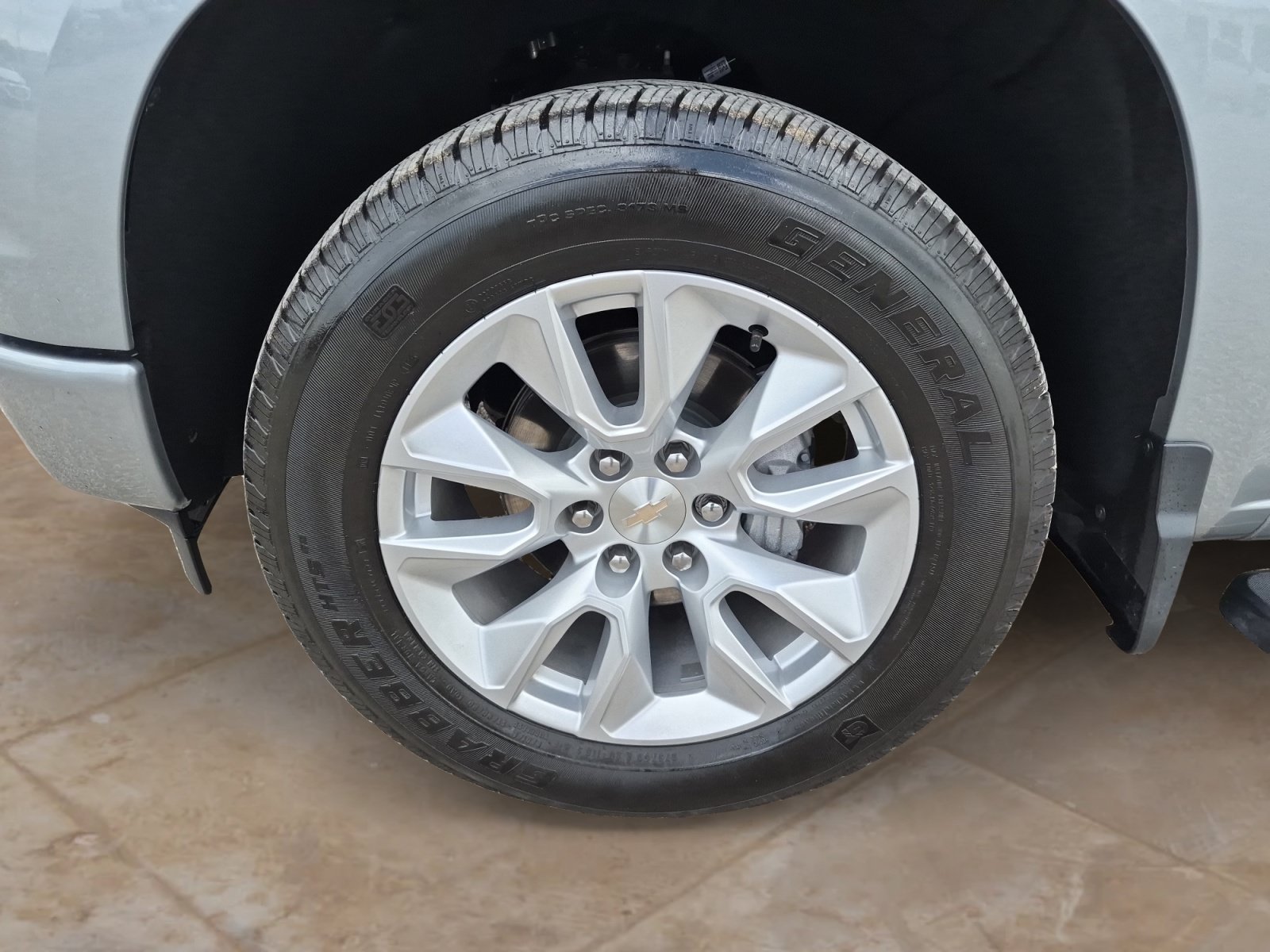 Used 2025 Sterling Gray Metallic Chevrolet Custom image 27