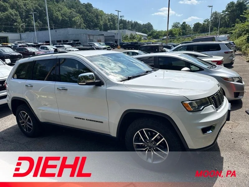 Used 2019 White Jeep Limited image 1