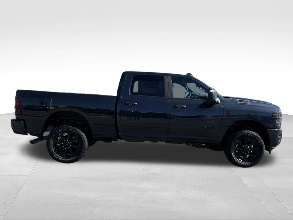 2026 RAM 2500 Big Horn - Photo 6