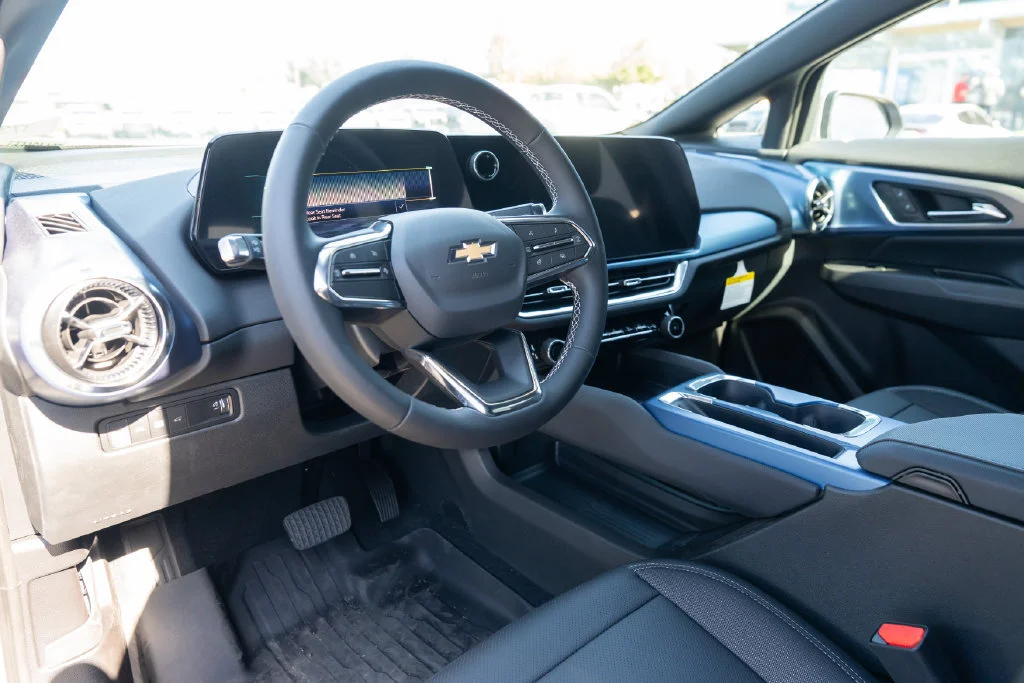 New 2026 Sterling Gray Metallic Chevrolet LT image 24