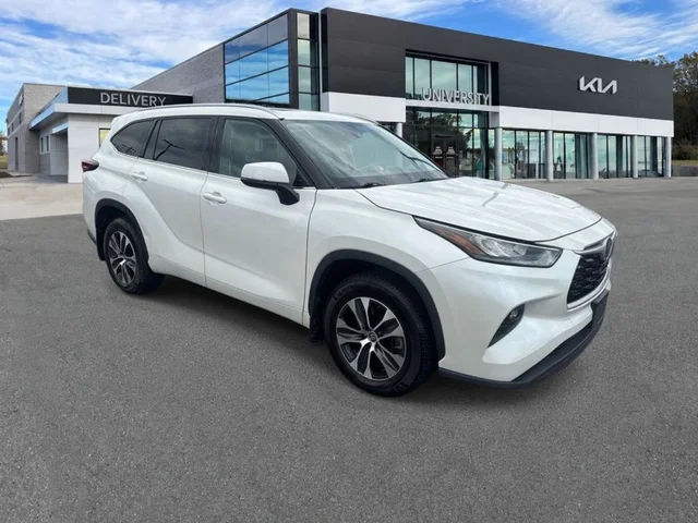 2020 Toyota Highlander XLE