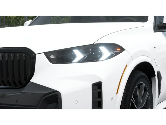 New 2026 Alpine White BMW xDrive50e image 6