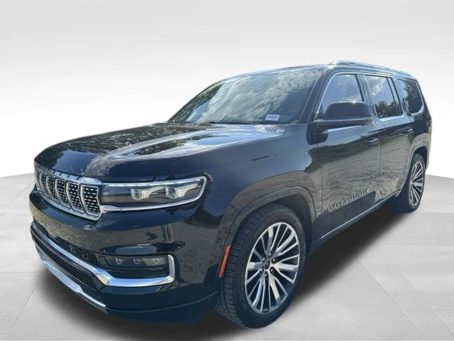 Used 2022 Black Jeep Series III image 3