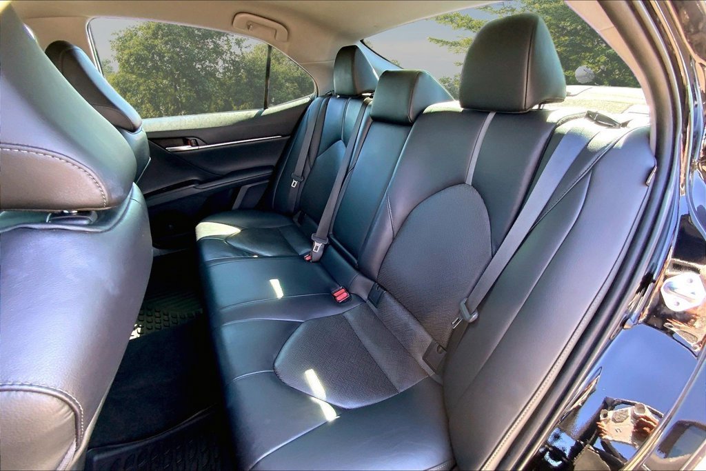 Used 2021 Black Toyota XLE image 22