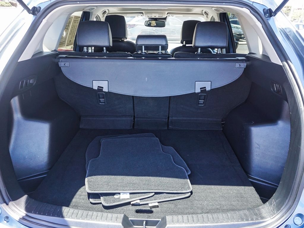 Used 2016 Blue Mazda Grand Touring image 26
