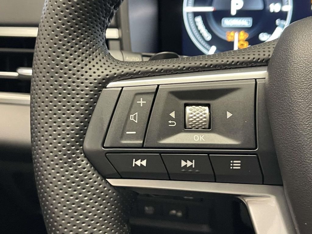 New 2026 Gray Nissan Platinum image 23