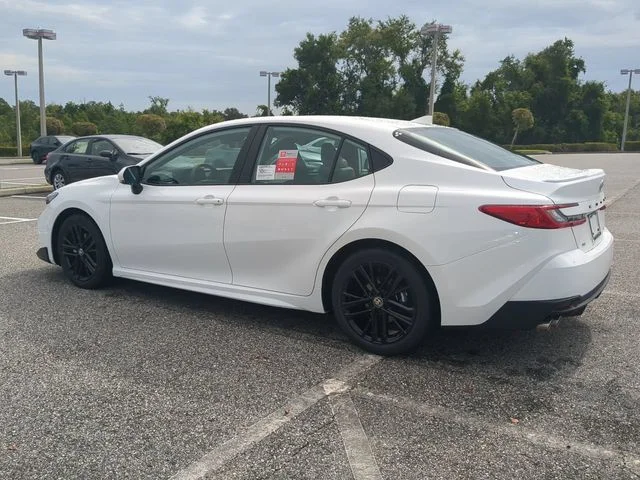 New 2026 Ice Cap Toyota SE image 6