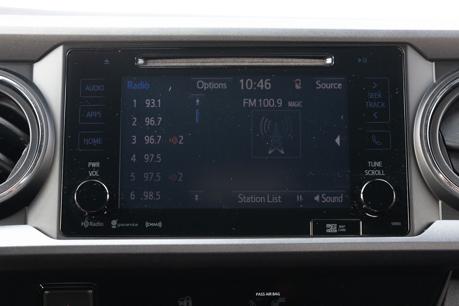 Used 2018 Super Black Toyota TRD Off-Road image 31
