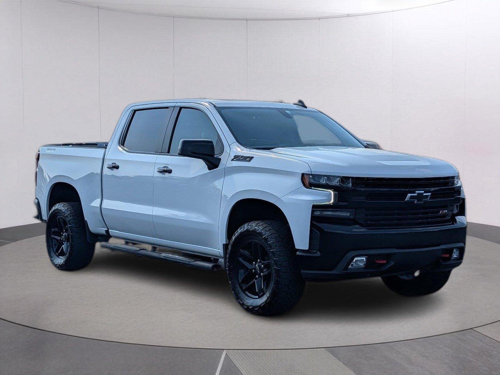 Used 2021 SUMMIT WHITE Chevrolet LT Trail Boss image 8