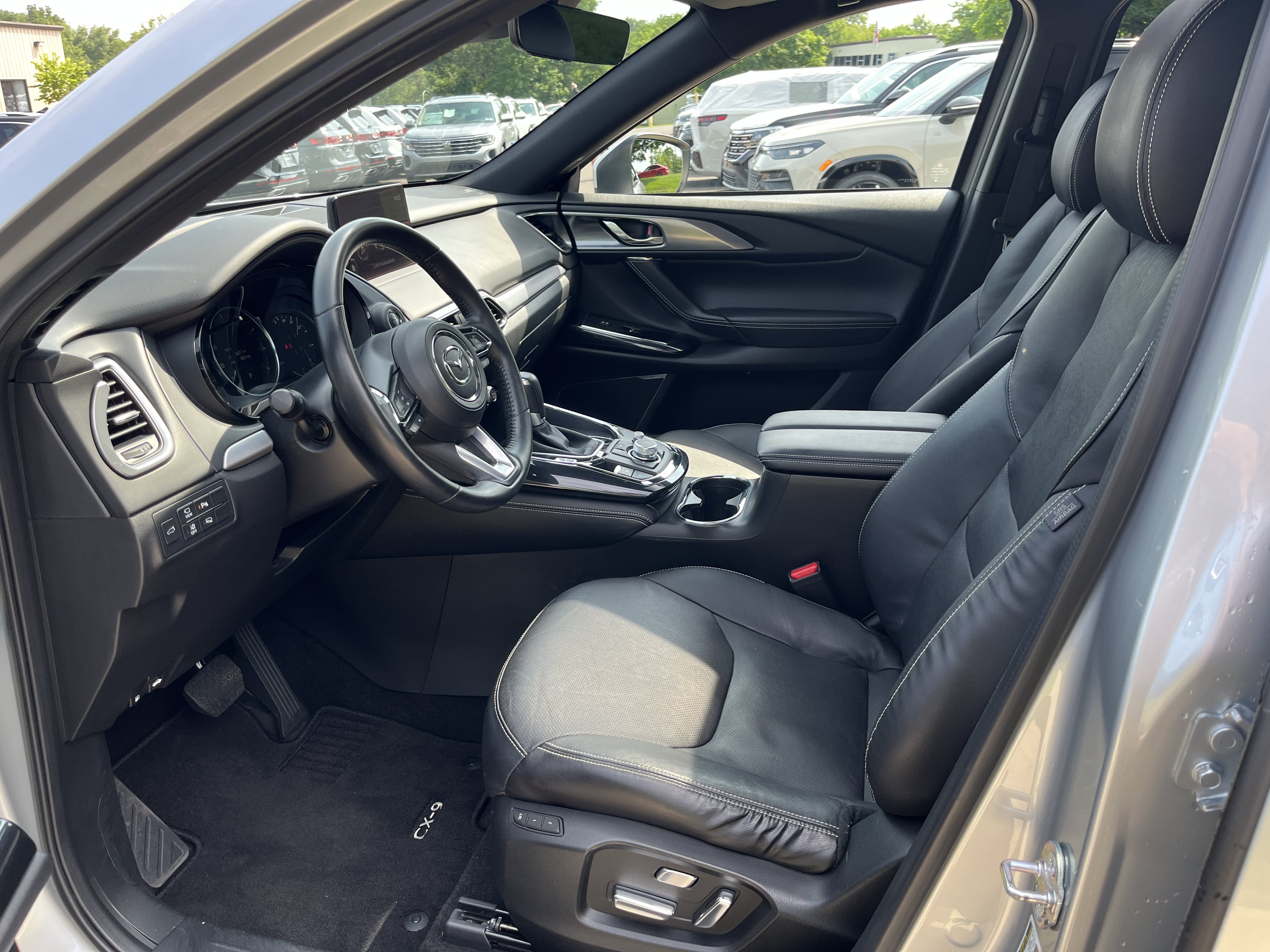 Used 2020 Sonic Silver Metallic Mazda Grand Touring image 19
