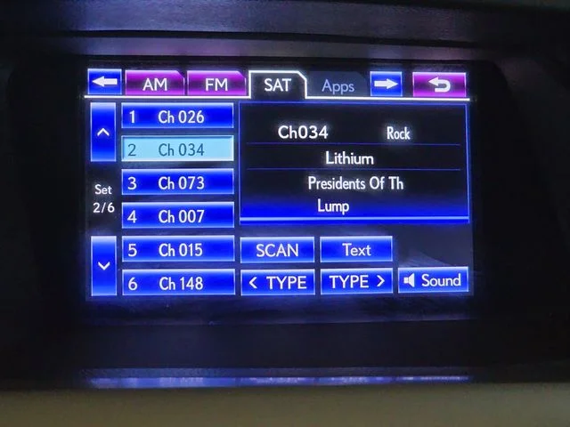 Used 2015 Mica Lexus 350 image 21