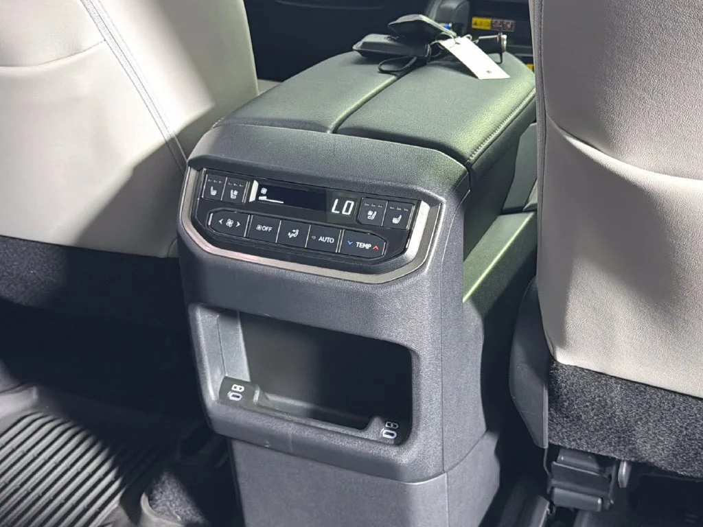 2025 Lexus TX Premium - Photo 36