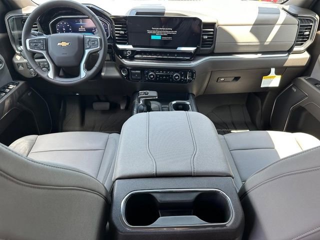 2026 Chevrolet Silverado 1500 LTZ - Photo 7