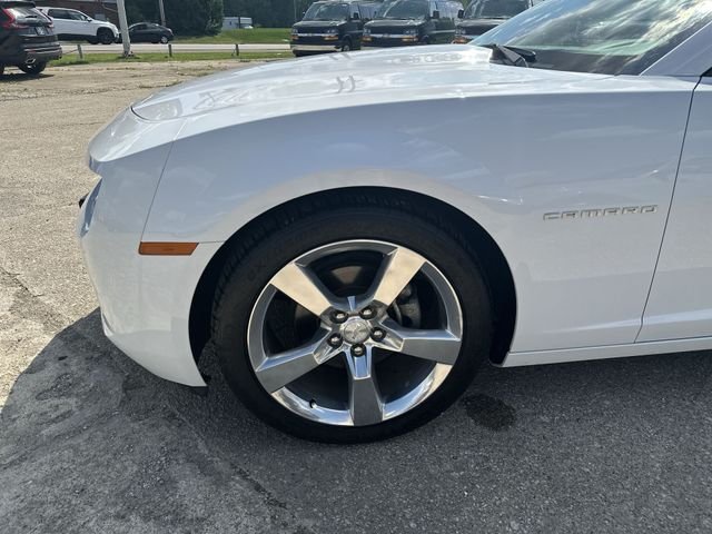 Used 2012 White Chevrolet 2LT image 32
