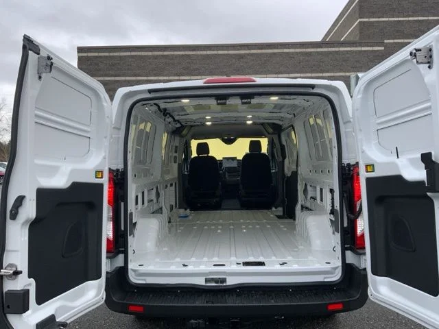 Used 2024 White Ford Base image 8