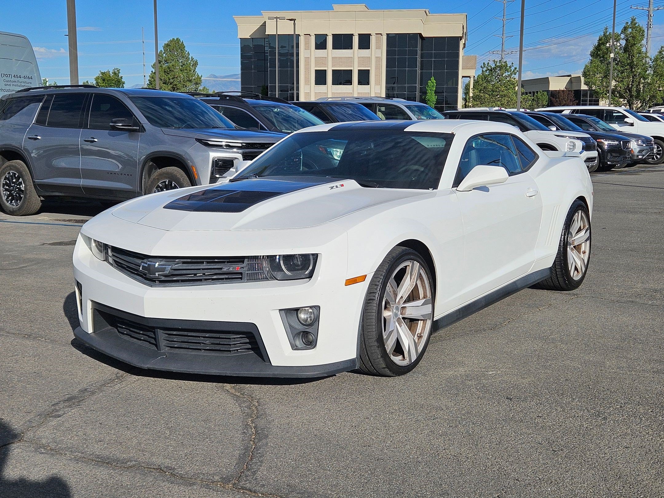 Used 2013 Summit White Chevrolet ZL1 image 8