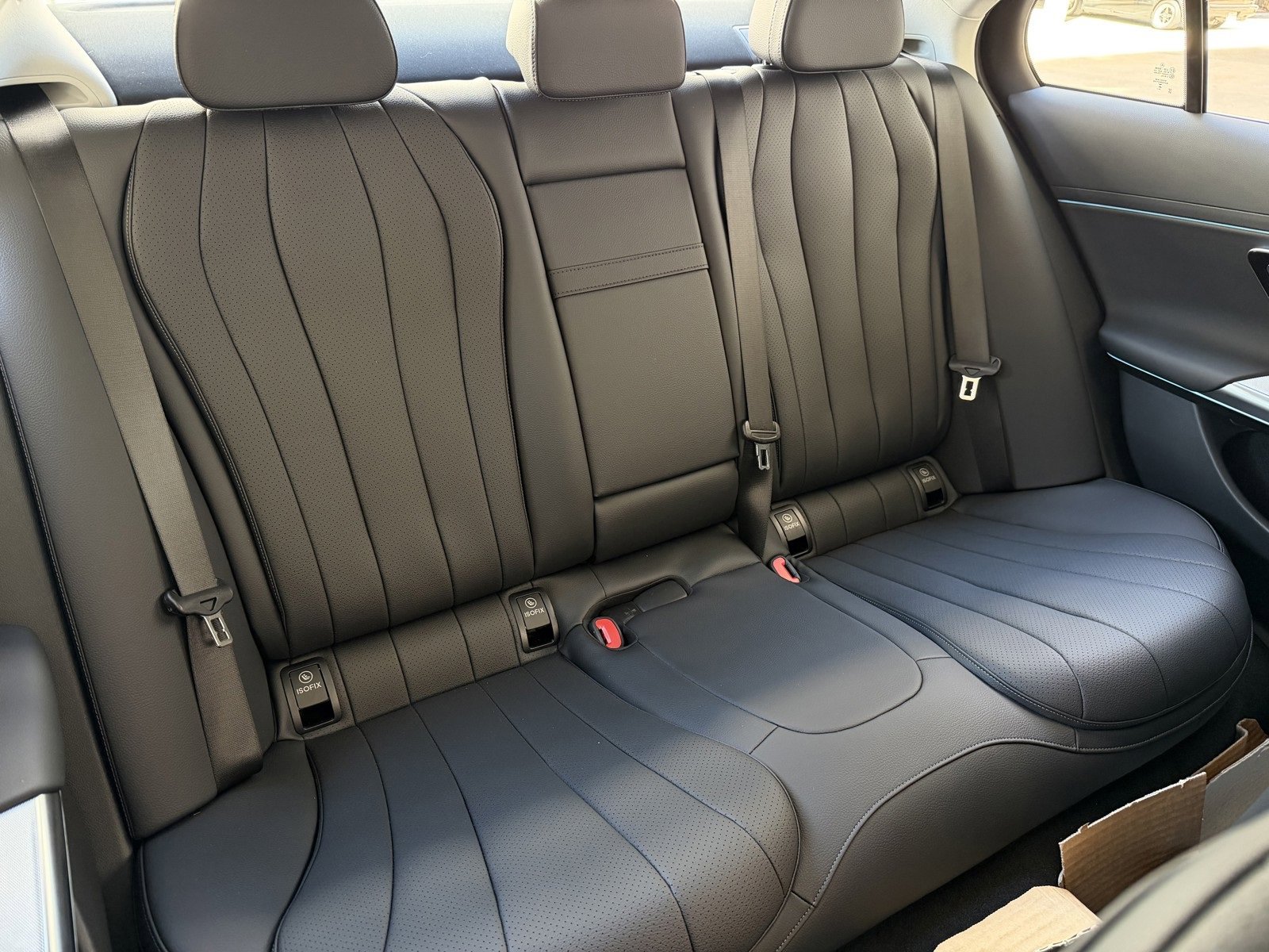 New 2026 Cirrus Silver Metallic Mercedes-Benz E 350 image 39