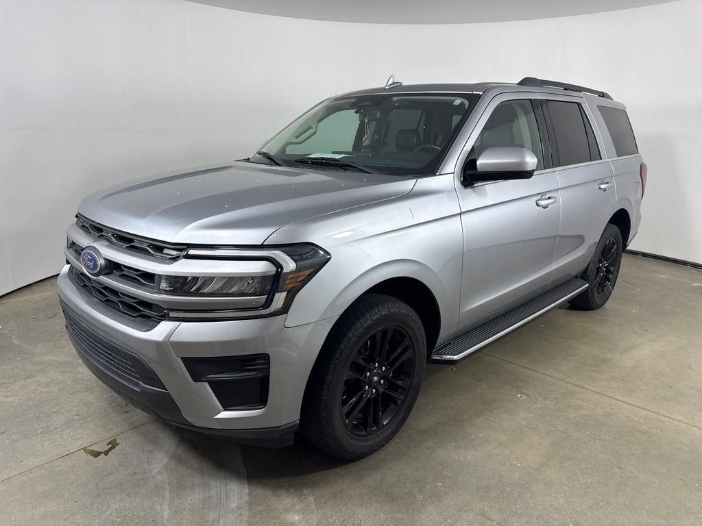 Used 2022 Silver Ford XLT image 18