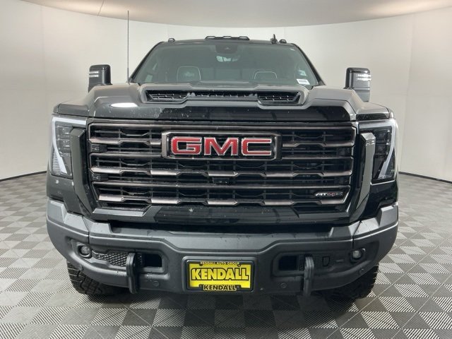 2025 Gmc Sierra HD AT4X photo 2