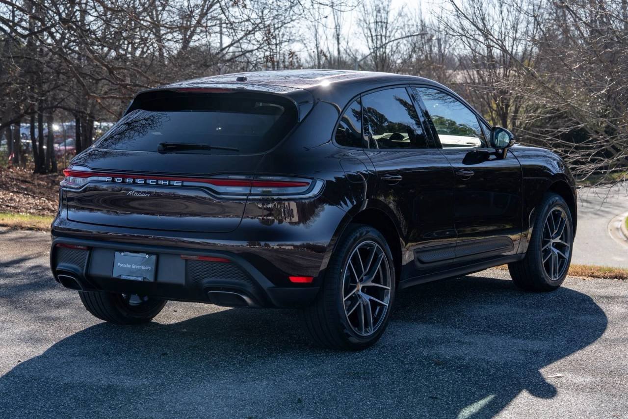 Used 2026  Porsche  image 7
