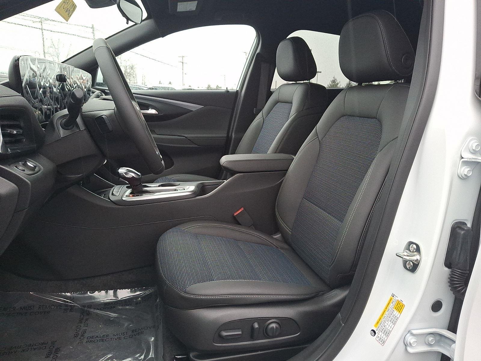 New 2026 Summit White Buick Preferred image 7