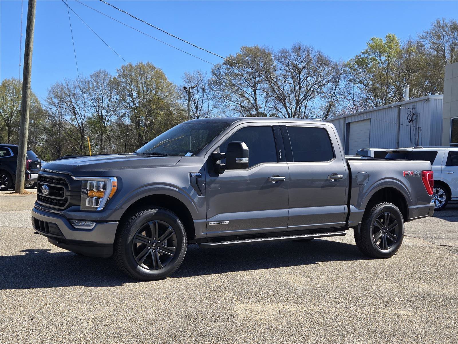 Used 2022 Gray Ford XLT image 1