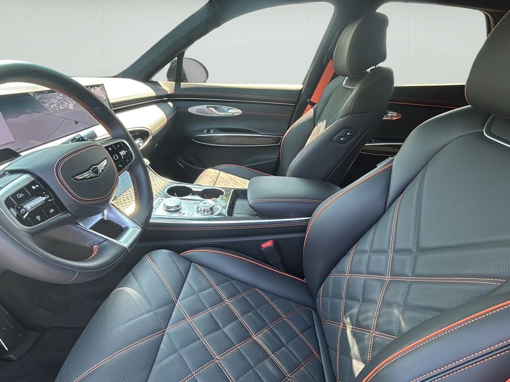 2026 GENESIS GV70 Sport Prestige - Photo 13