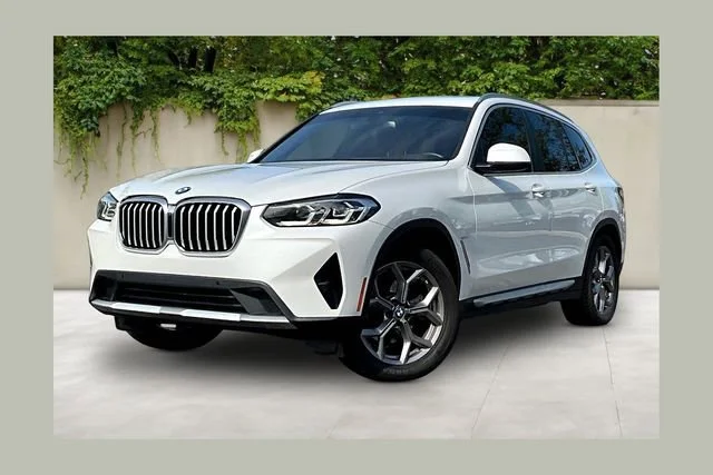 2022 BMW X3 xDrive30i's photo