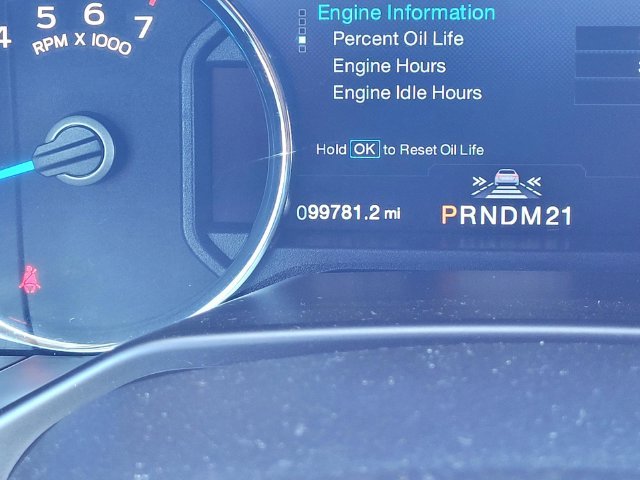 Used 2015  Ford Lariat image 23