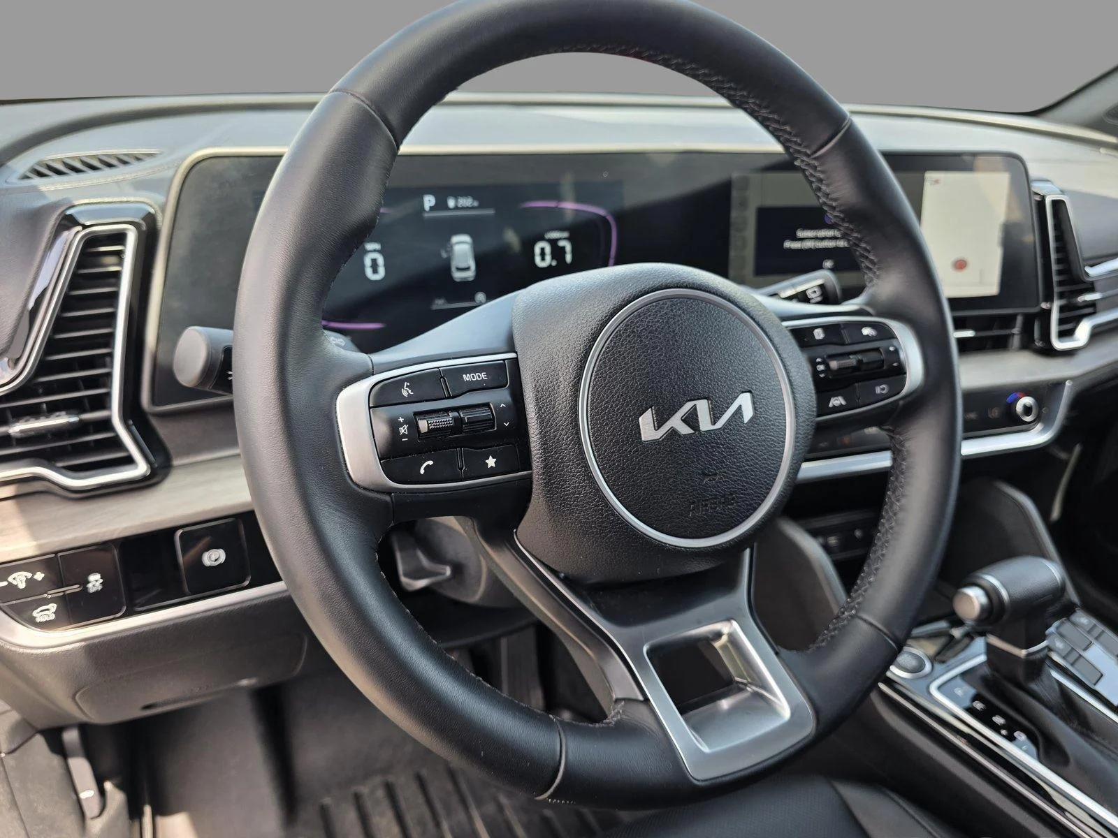 Used 2024 Jungle Green Kia X-Line image 11