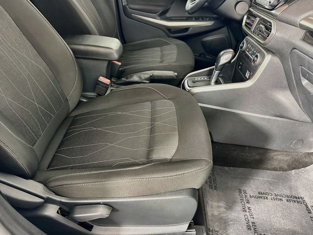 Used 2018 White Ford SE image 31