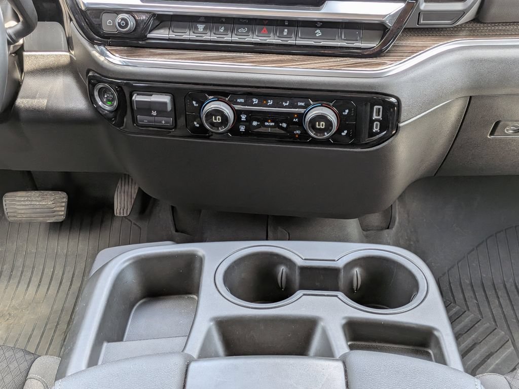 2025 Chevrolet Silverado 2500HD LT - Photo 18
