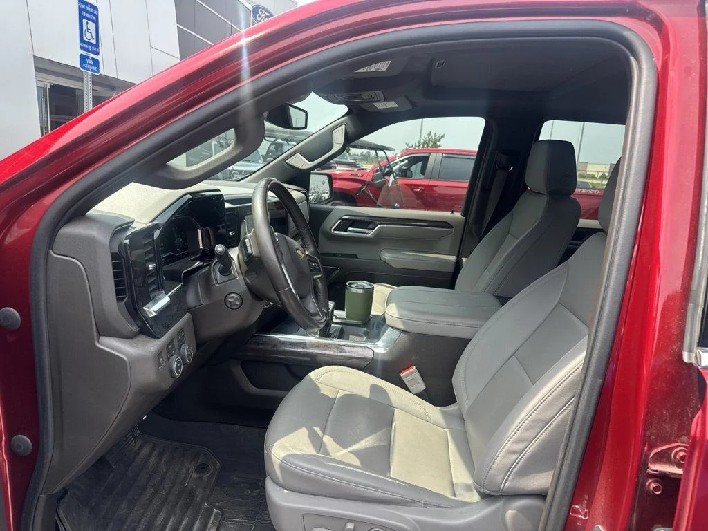 Used 2023 Red Chevrolet LTZ image 4