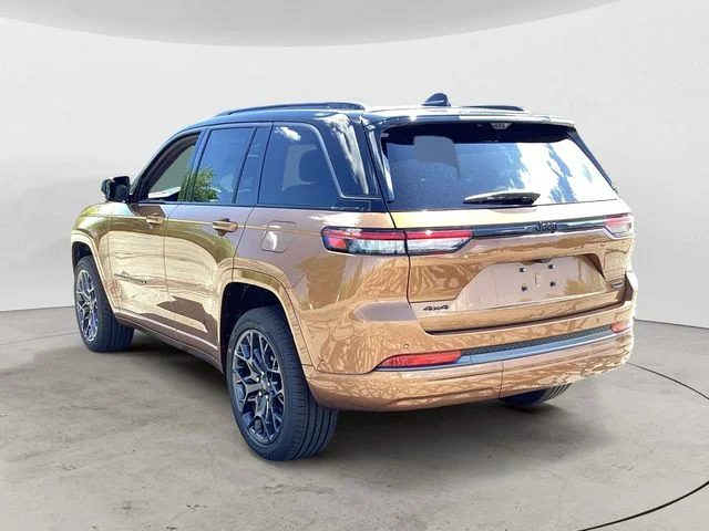 New 2026 Copper Shino Metallic Clearcoat Jeep SUMMIT 4X4 image 3